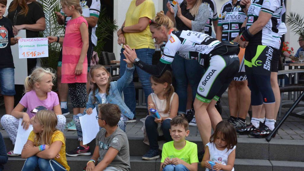 Kinder helfen Kinder in Hermeskeil